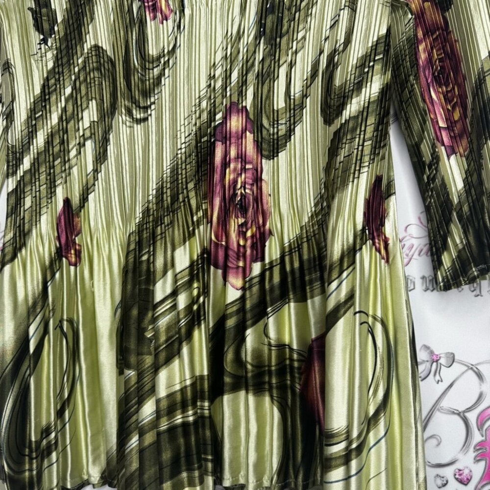 Mini pleats magic scarf top pleated floral green purple stretchy soft shiny luxe - Picture 3 of 11